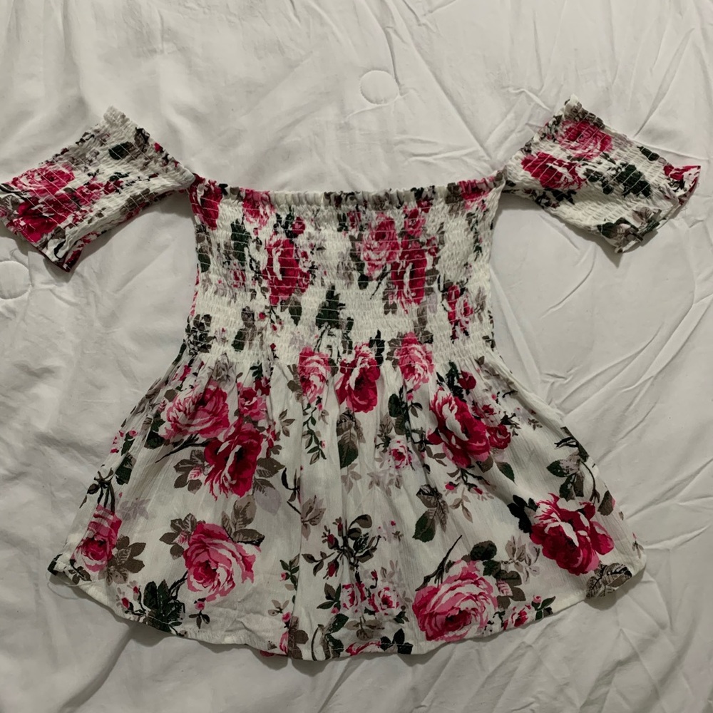 Floral Off the shoulder top